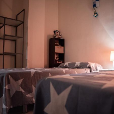 Nautic Apartment -Free Wifi L'Ampolla Bagian luar foto