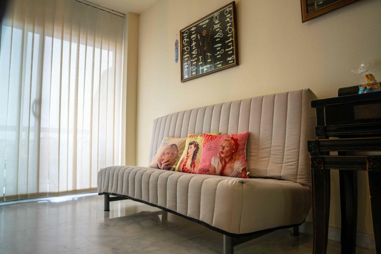 Nautic Apartment -Free Wifi L'Ampolla Bagian luar foto